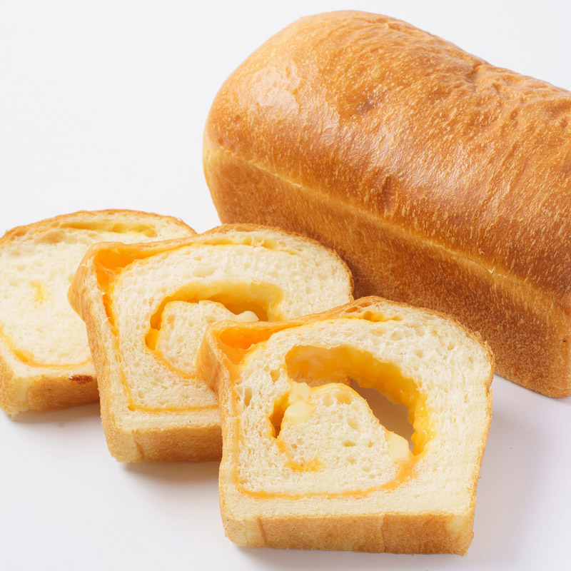 チェダーチーズ食パンの写真